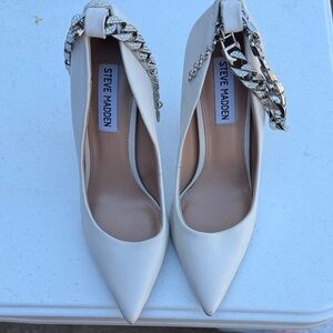 Steve Madden Cream Heels with Chain Accent